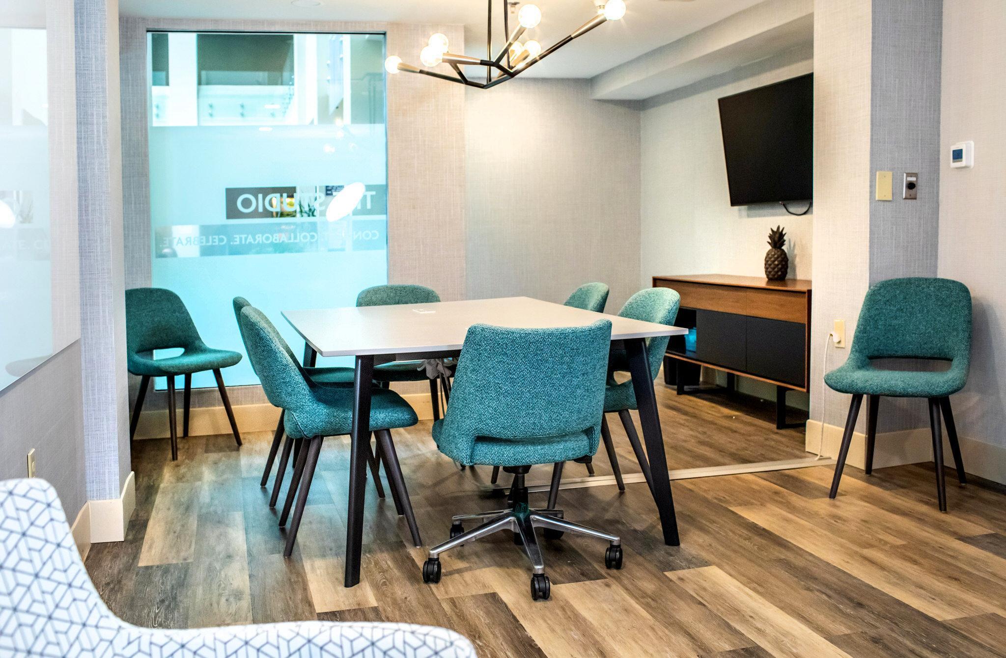 Crowne Plaza Charleston By Ihg Hotell North Charleston Exteriör bild